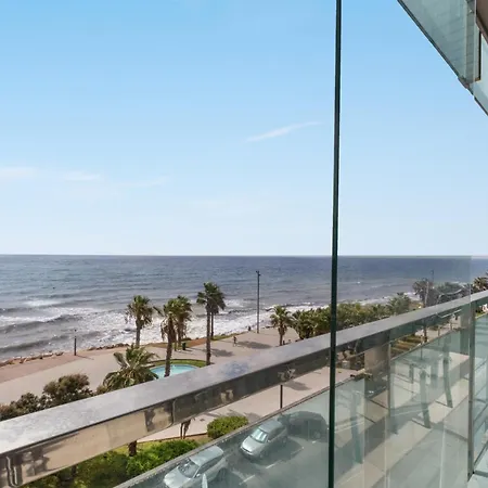 Sea Side Purisima Apartment *